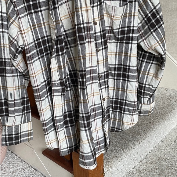 GAP Plaid Fall Flannel Button Down Shirt - Picture 3 of 8